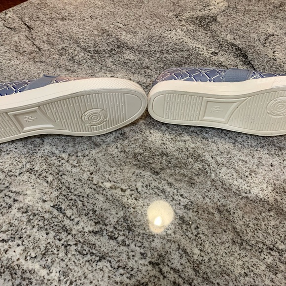 Ralph Lauren Canvas Sneakers, Blue/white Size 7B - Picture 6 of 6